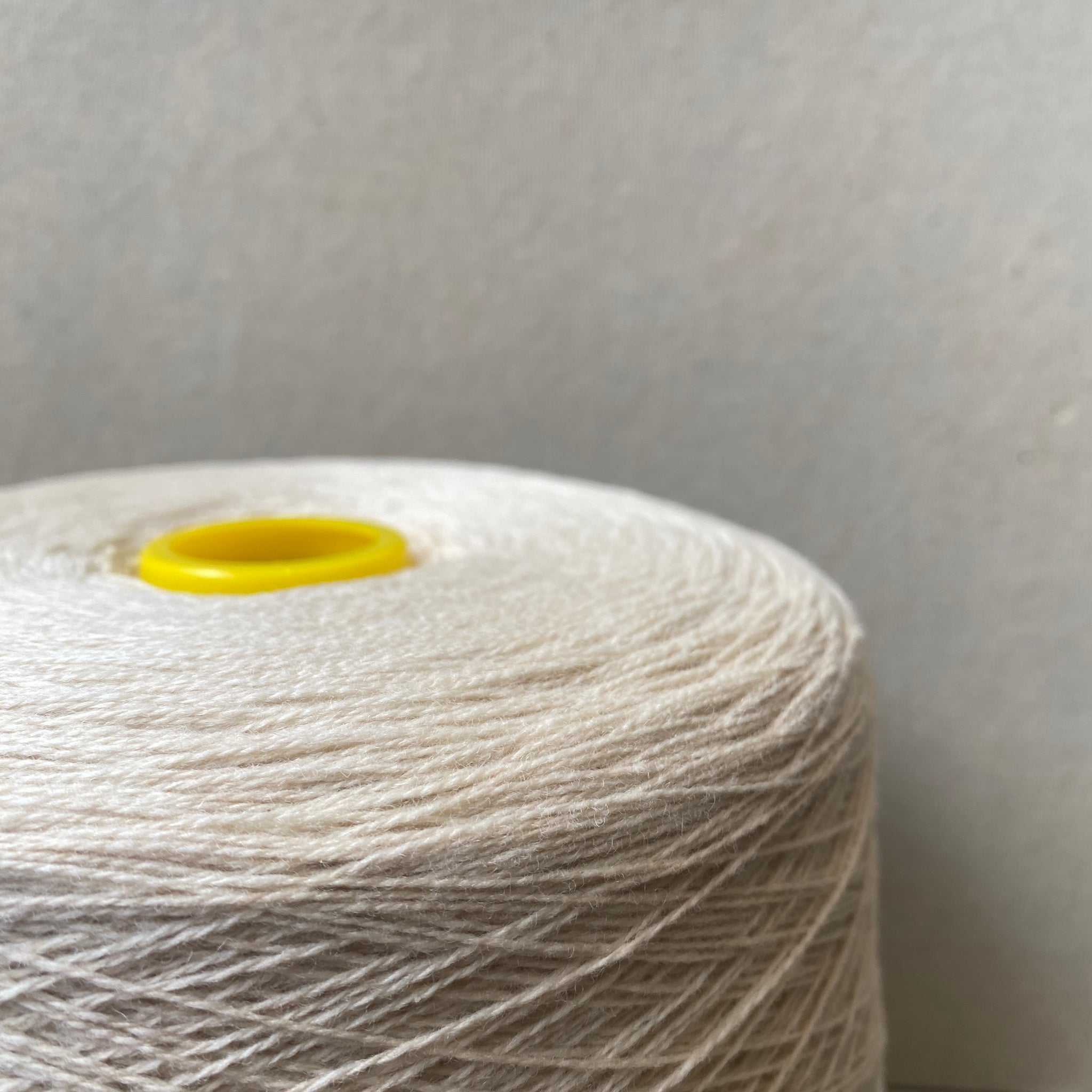 2 Ply Lambswool - Ivory