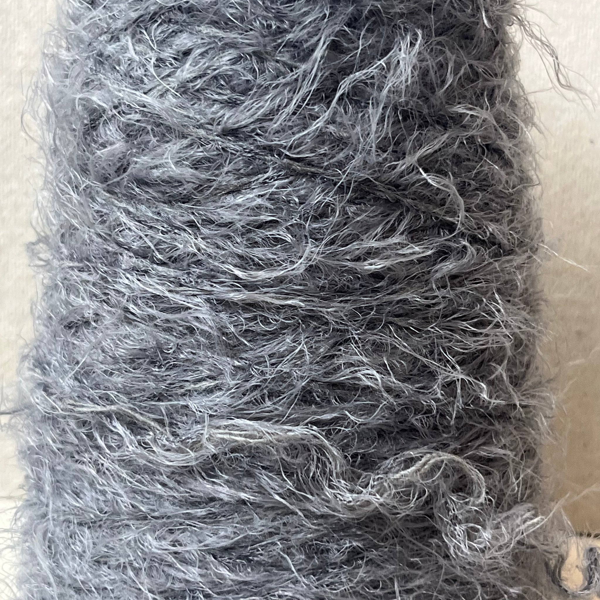 Nylon Feather - Grey Age