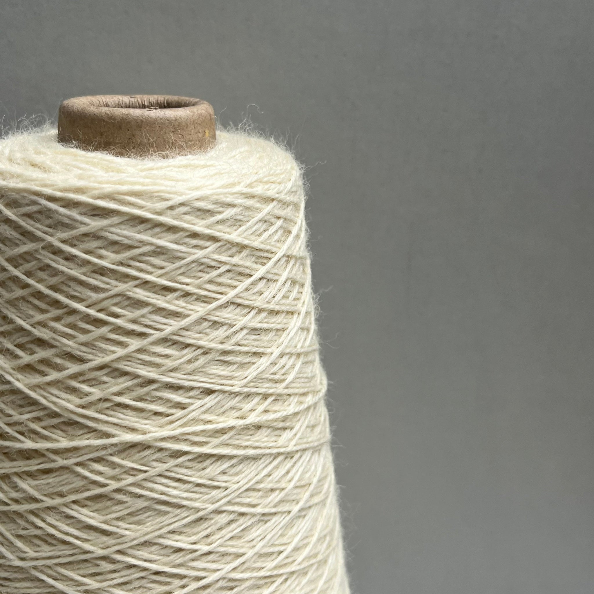 4 Ply Peruvian Wool (Undyed) - Genuine